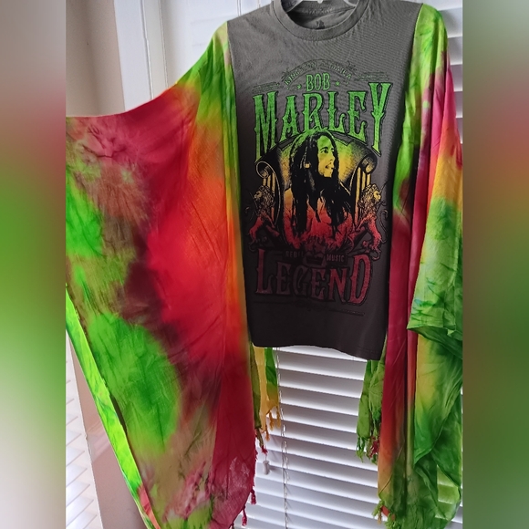 Upcycled Bob Marley Graphic Tshirt Poncho Top - Picture 2 of 7